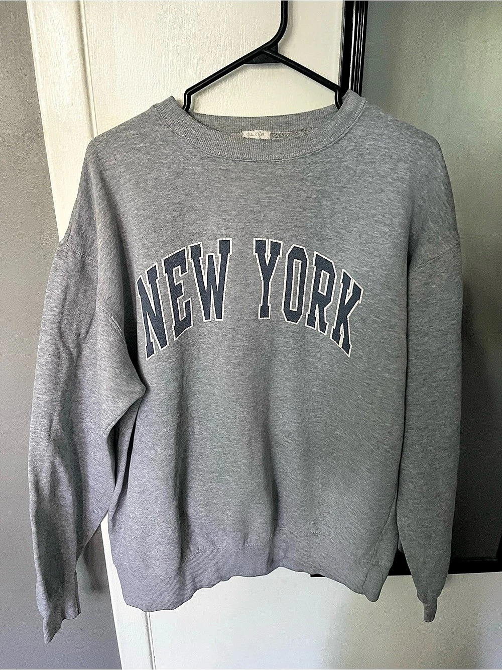 John Galt New York Erica Crew Neck Sweatshirt Graphic Gray Sweatshirt